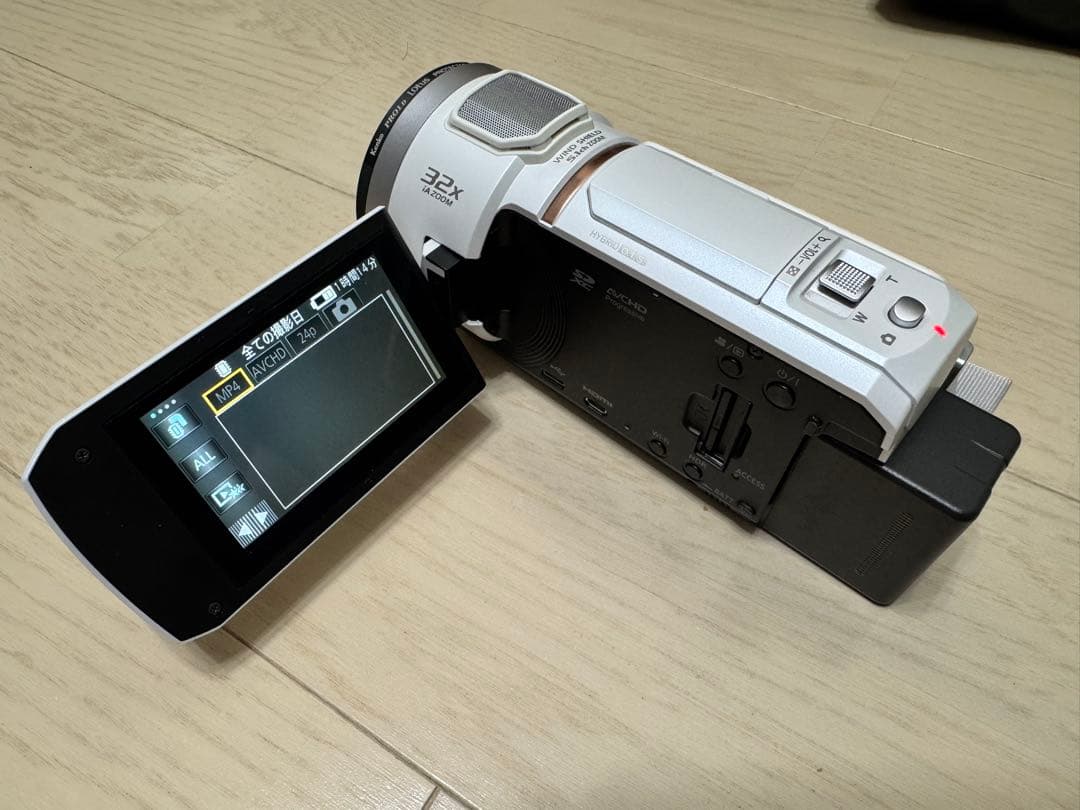 Panasonic ビデオカメラ本体 HC-VX1M