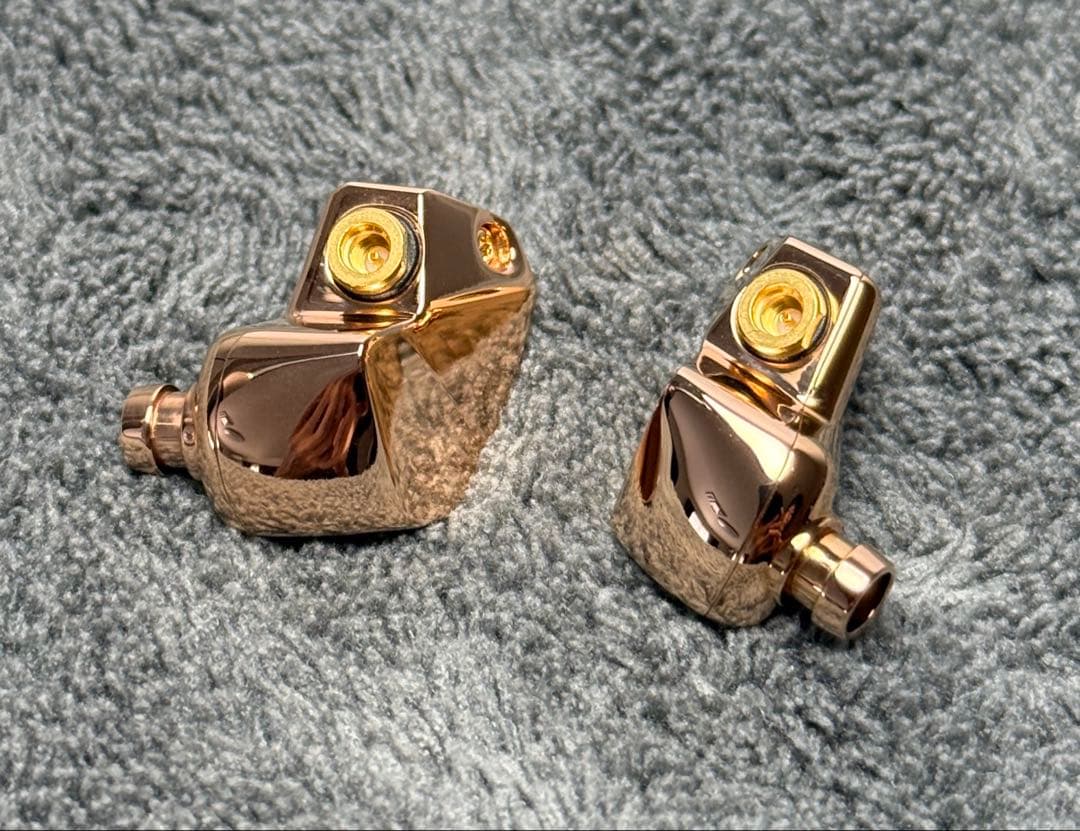 ★使用回数2回、美品★Final　B1