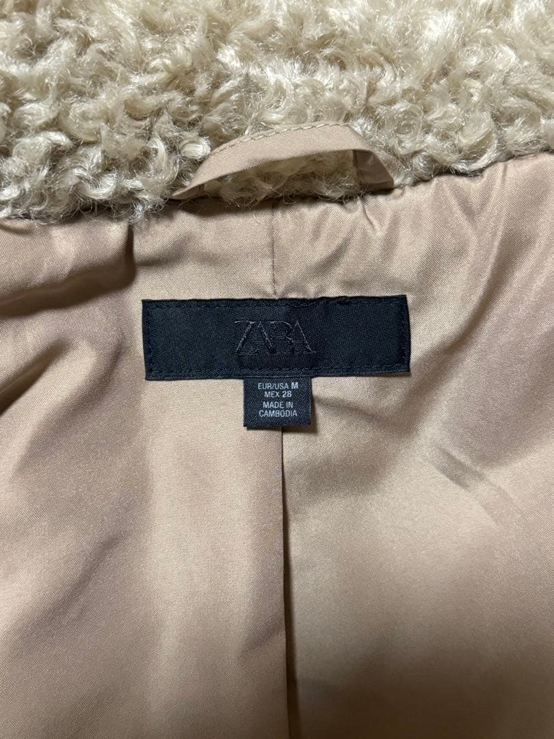 ZARA トグルボタン フェイクファージャケット