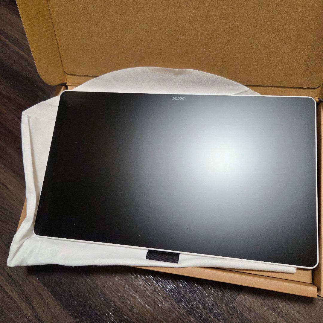 未使用品＊Wacom One 14 ペンタブ 液タブ ワコム