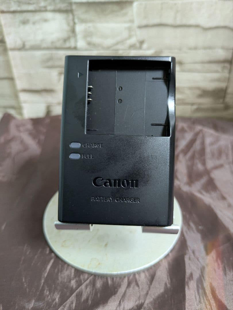 【箱付】Canon IXY90F コンパクトデジタルカメラ シルバー