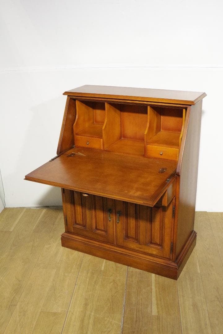 ル*ド様 横浜元町ダニエル★ライティングビューロー★樺材★木製家具★