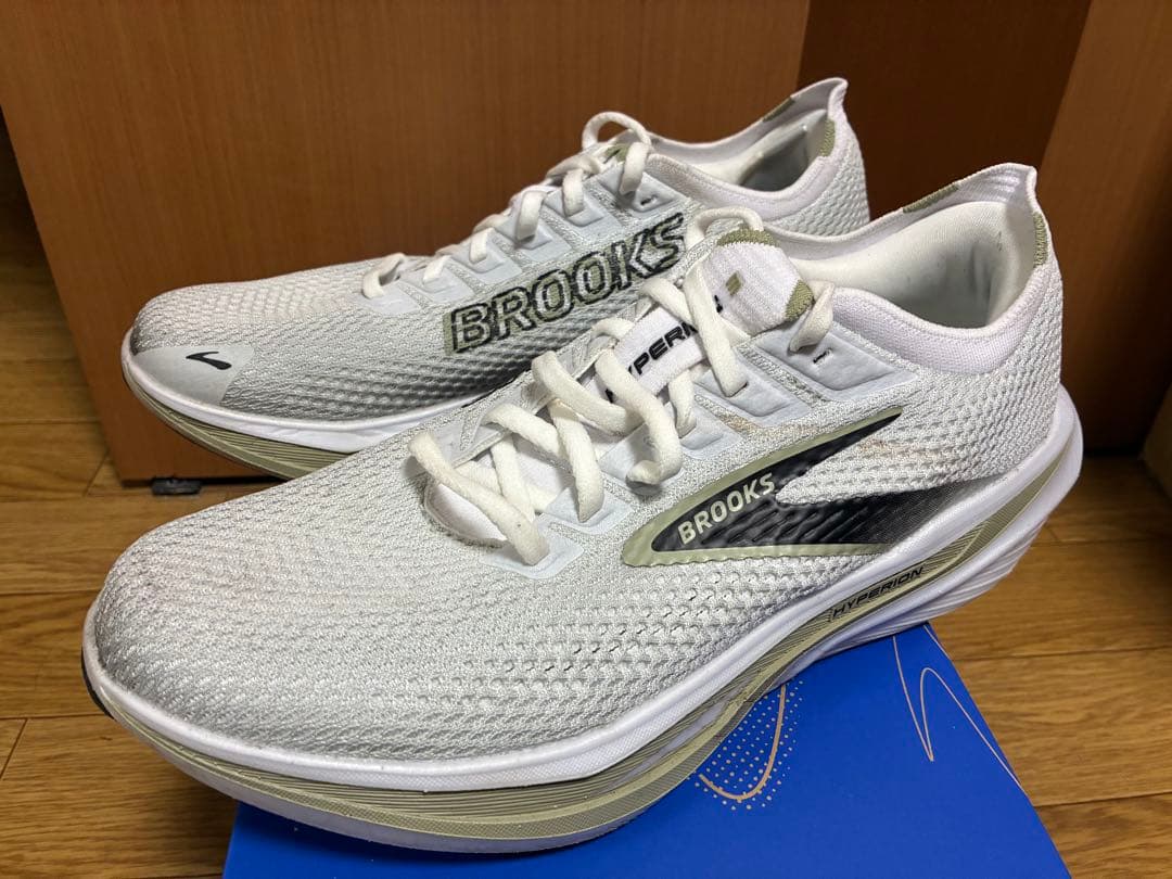 BROOKS HYPERION 3 ブルックス ハイペリオン3 25.5cm