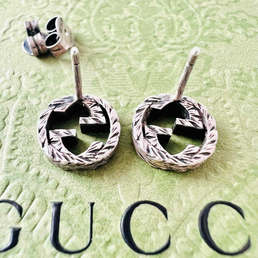 GUCCI　グッチ　ピアス　アラベスク　燻　インターロッキング　GGロゴ