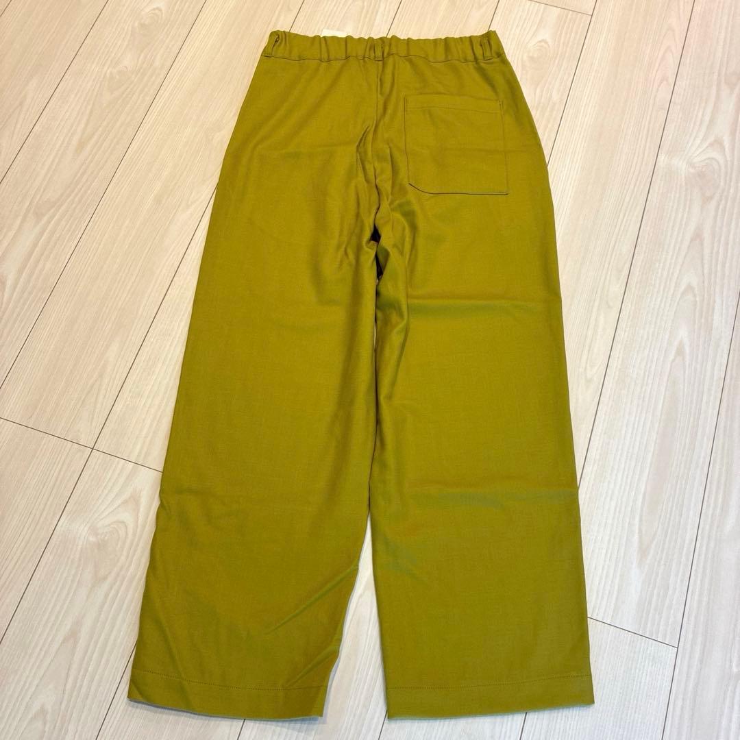 パラスパレス【F】パンツ 黄緑　グリーン　緑 春　新品　未使用　タク付き　人気