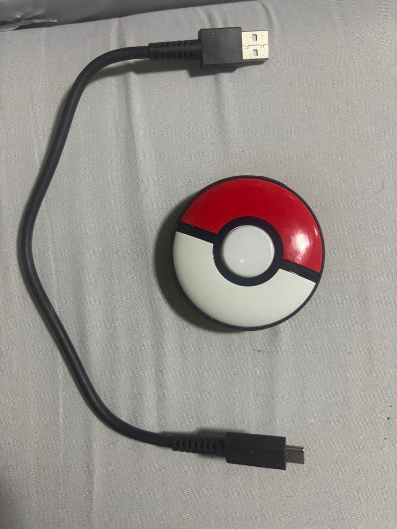 ポケモンgo プラスプラス　　充電器付き