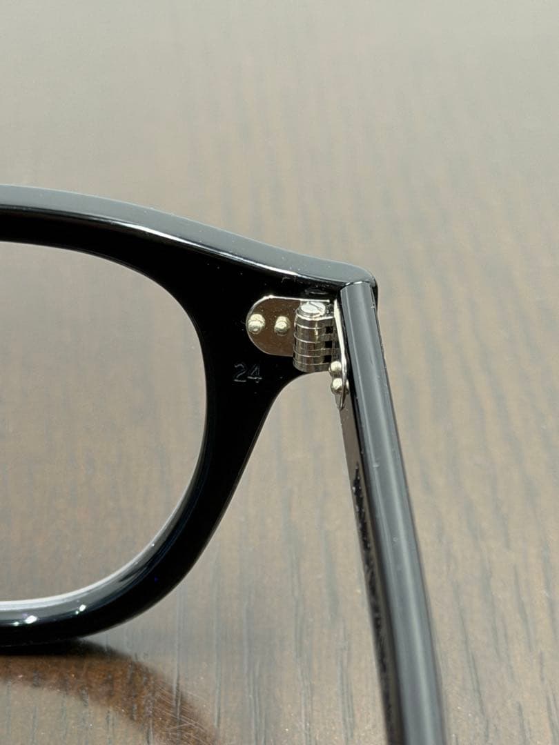 【美品】JULIUS TART OPTICAL AR 48□24 黒