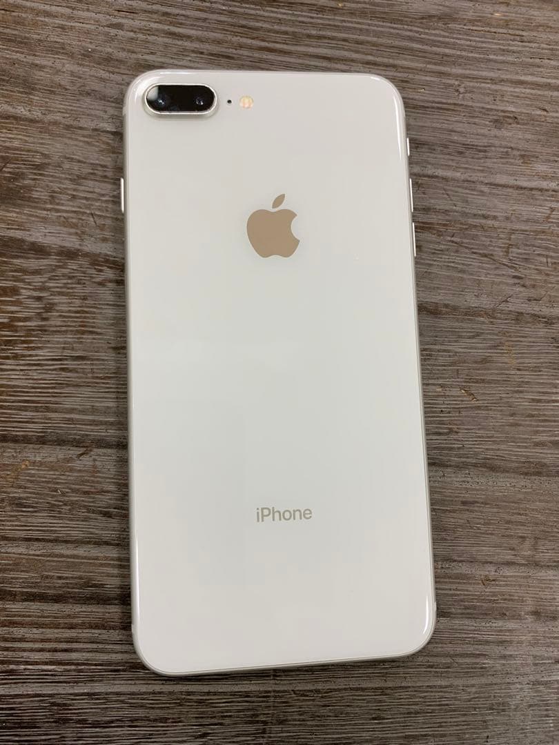 Apple iPhone 8 Plus シルバー 64 GB