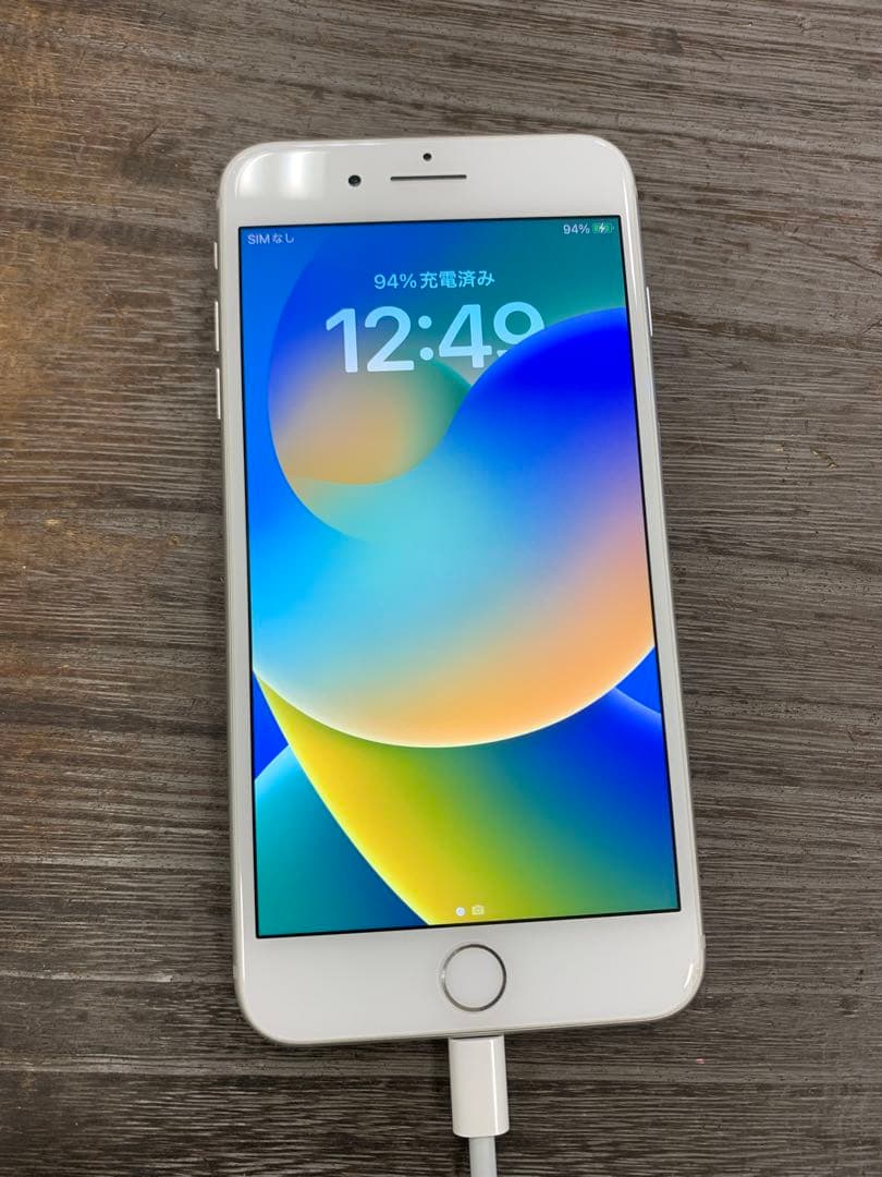 Apple iPhone 8 Plus シルバー 64 GB
