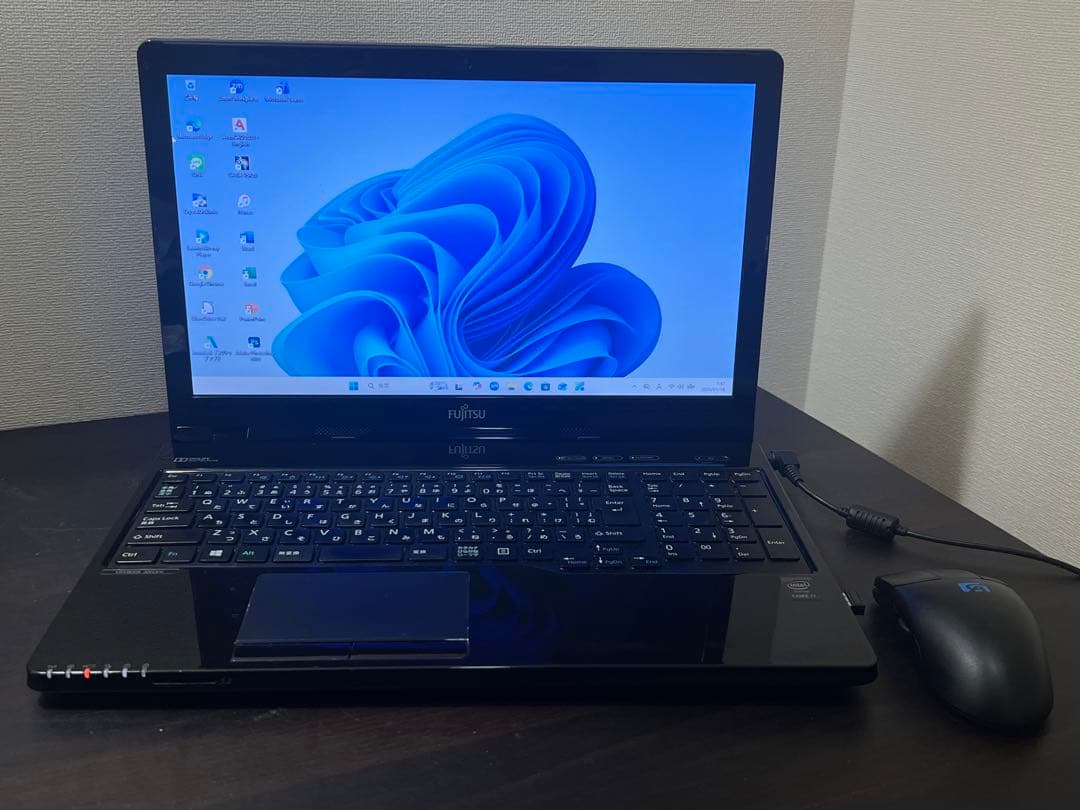 Cad Catia および　Autocad 2021インストール済み