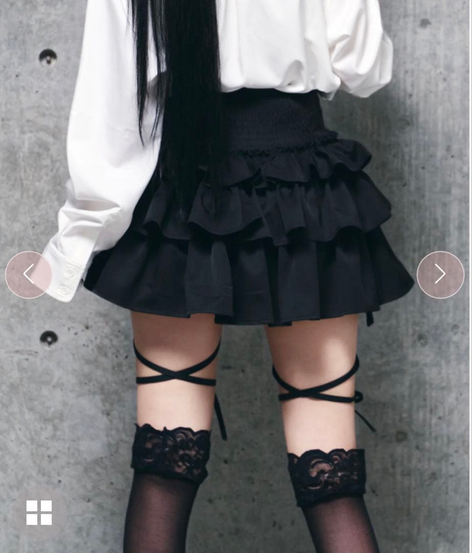 Amilige ハイウエストエンブレムボタン付きフリルパンツ