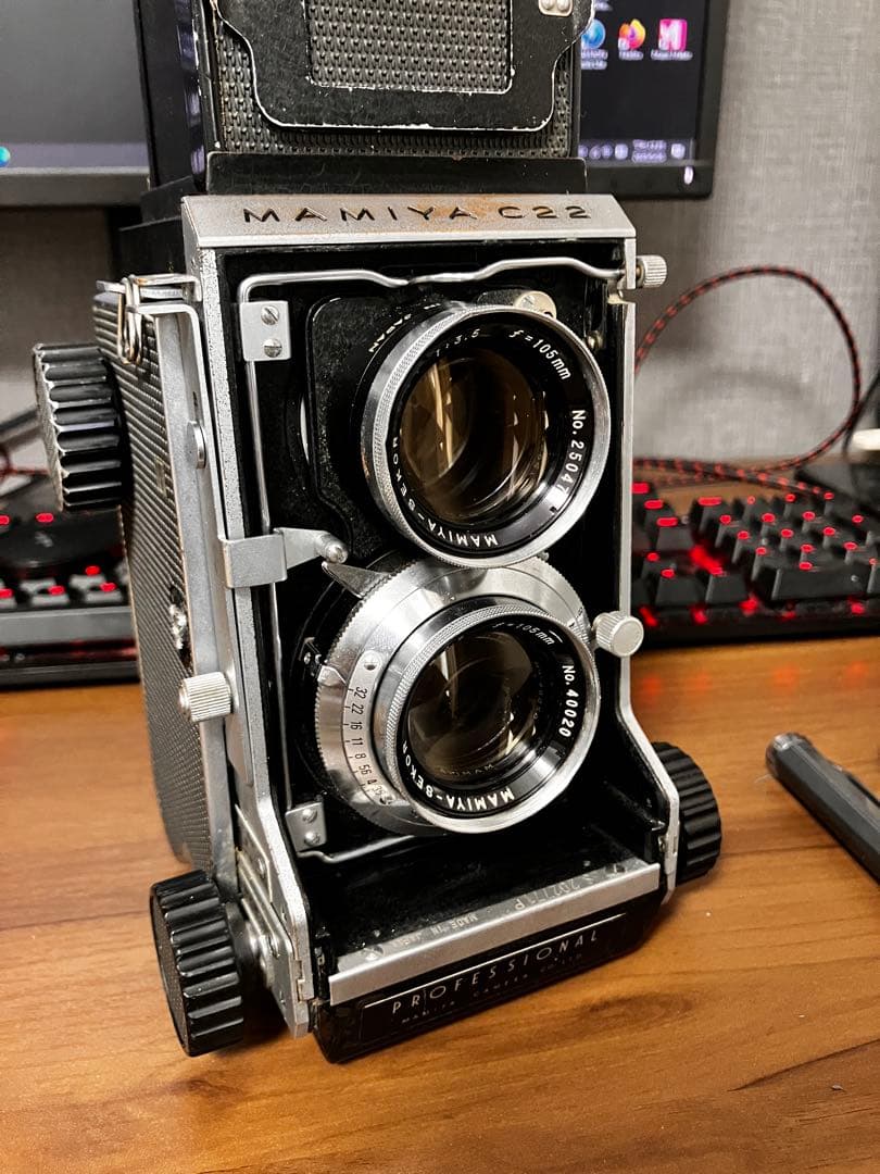 Mamiya C22 professional二眼レフカメラ　完動品 ボディのみ