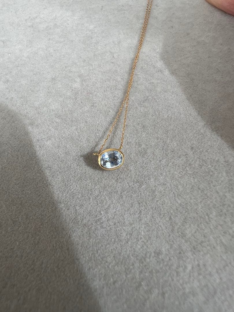 バイカラーサファイア　ネックレス　18K