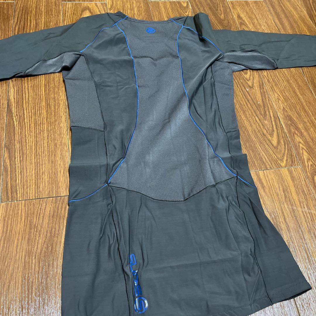SKINS RY400 メンズ リカバリー Mサイズ 長袖