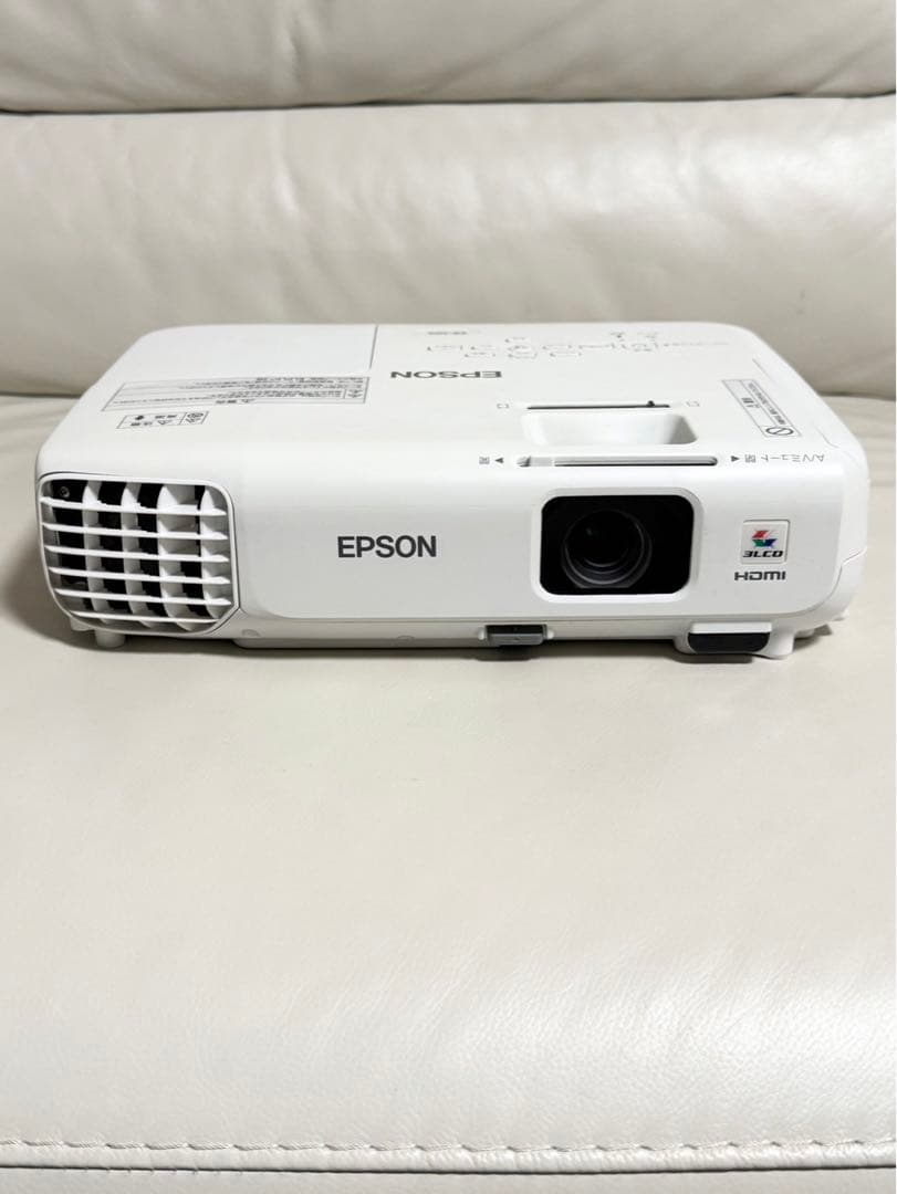 【美品】EPSON プロジェクター EB-S03