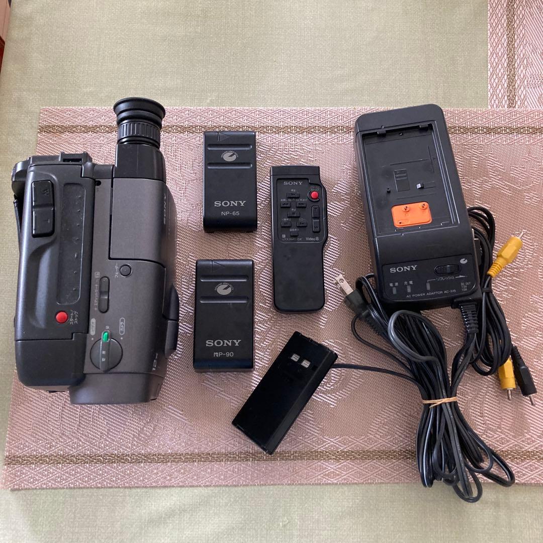 8ミリビデオカメラ