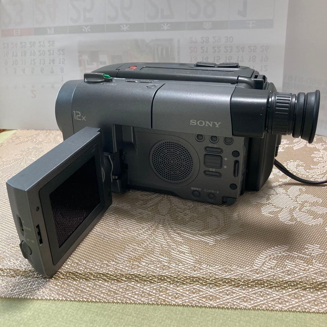 8ミリビデオカメラ