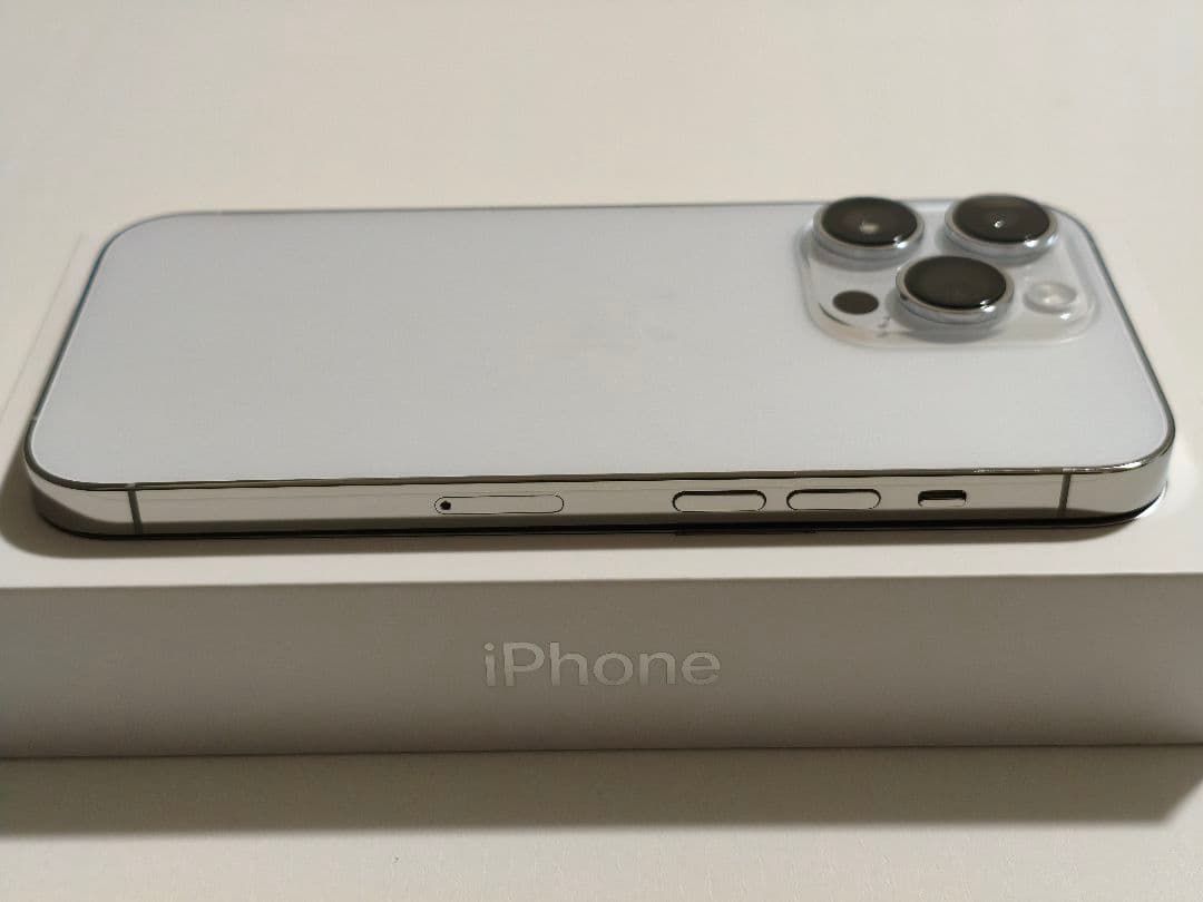 【超美品】iPhone 14 Pro 256GB SIMフリー シルバー