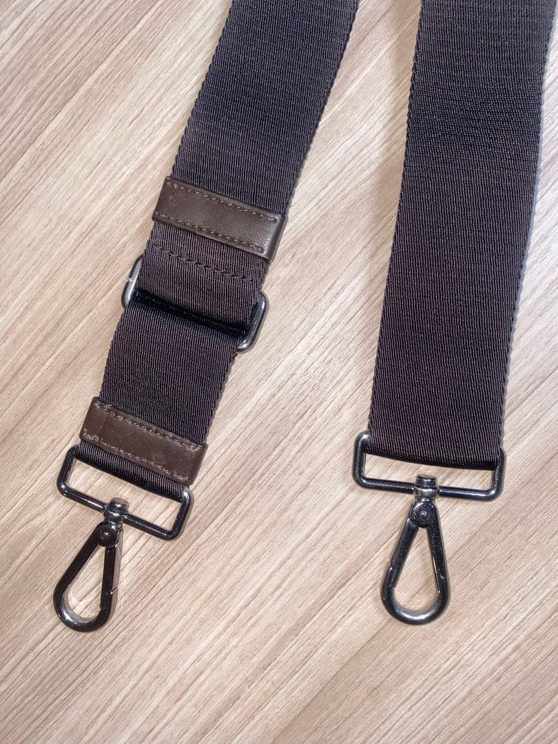 PRADA ショルダーストラップ　プラダ　ブラウン