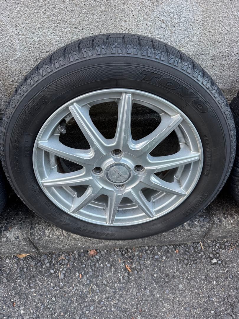 軽自動車全般に‼️14㌅スタッドレスTOYOタイヤホイール4本セット‼️2017年製
