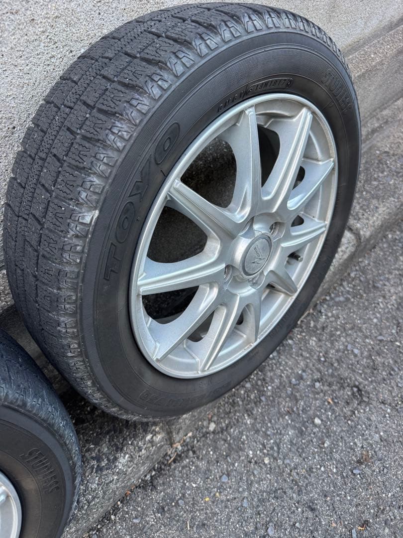 軽自動車全般に‼️14㌅スタッドレスTOYOタイヤホイール4本セット‼️2017年製