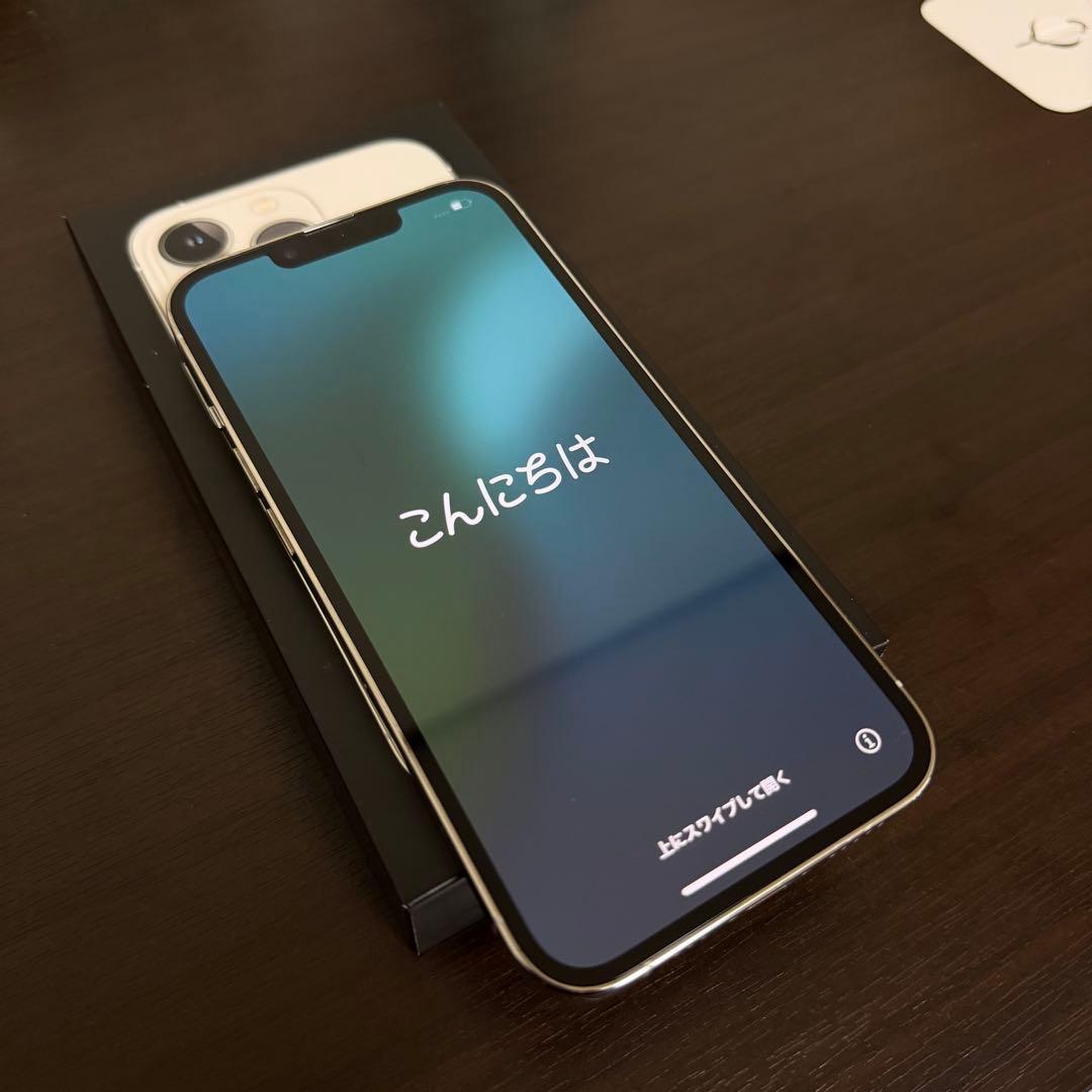 Apple iPhone 13 Pro シルバー