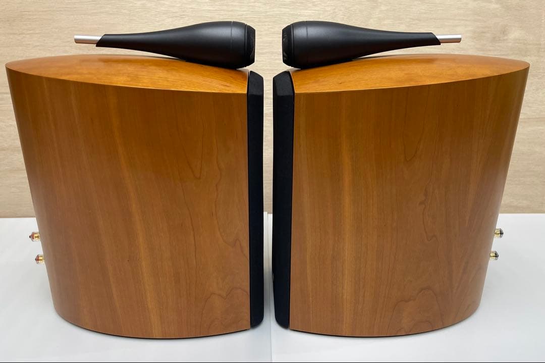 極美品　B&W 805S スピーカー元箱 左右シリアル連番ペア