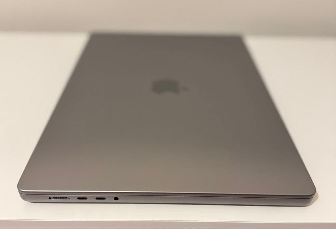 美品 Macbook Pro 2021 16インチ M1 pro Office有