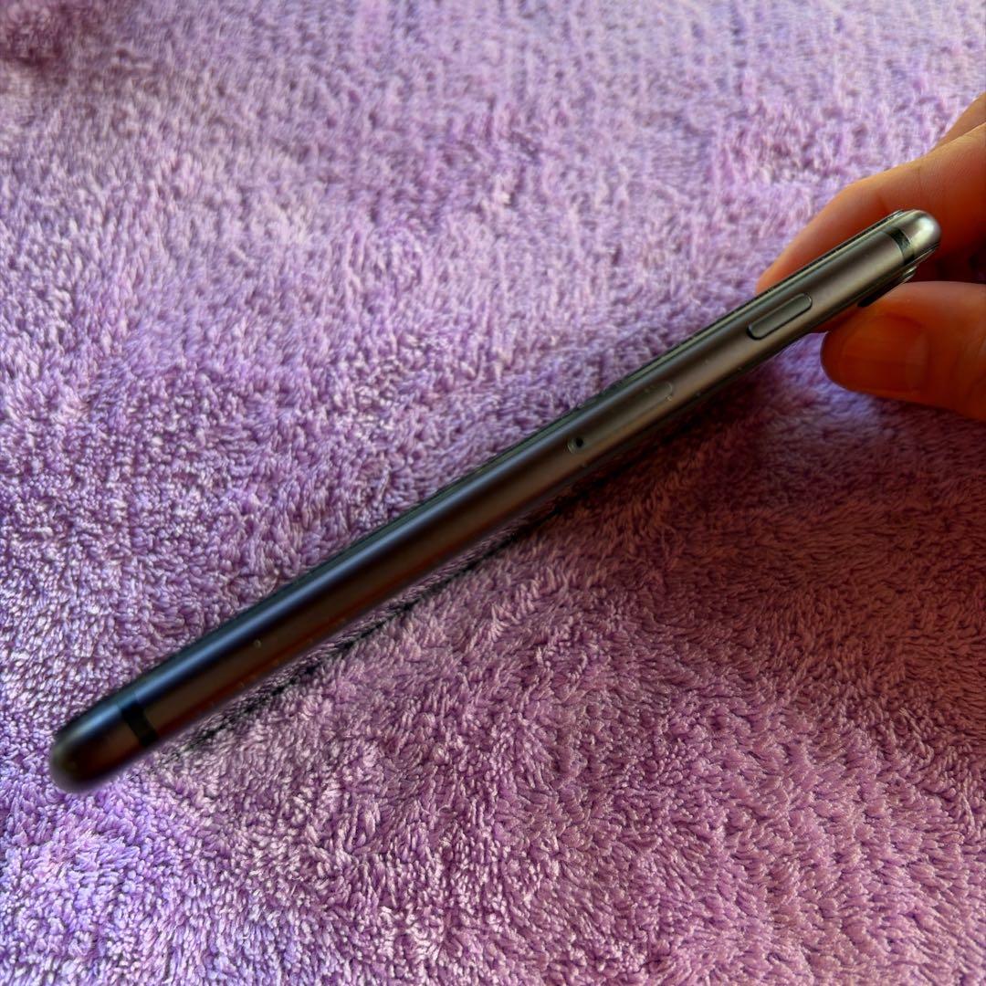 iPhone 8 スペースグレー 256GB SIMフリー