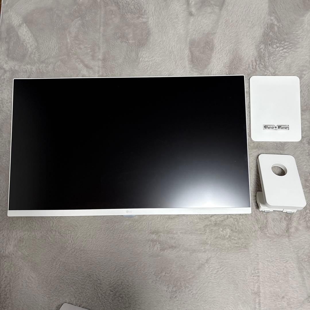 LG ホワイトディスプレイ 32SR73U-W