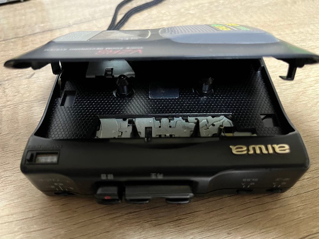 断捨離宣言‼️携帯CDプレイヤーカセット、プレイヤー、ラジオジャンク福袋