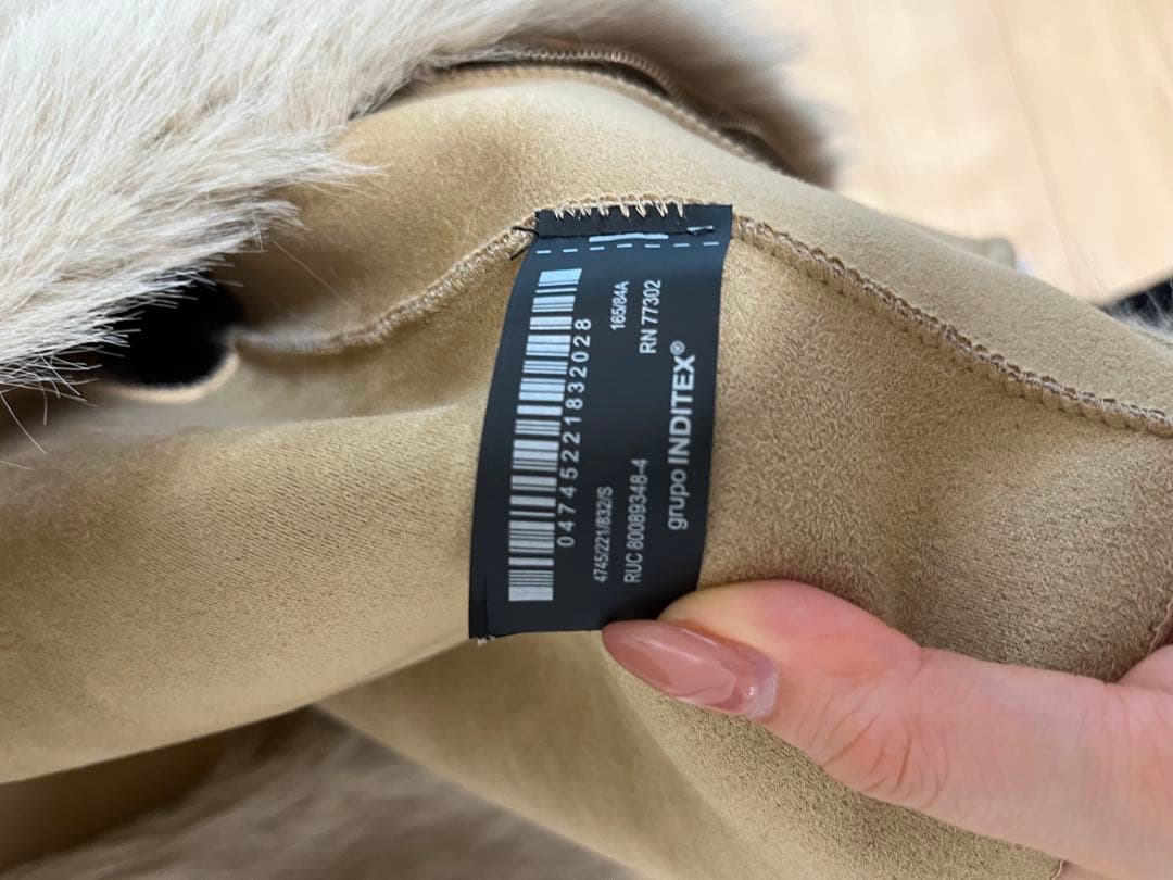 ZARA ダブルフェイスエコファージャケット　s