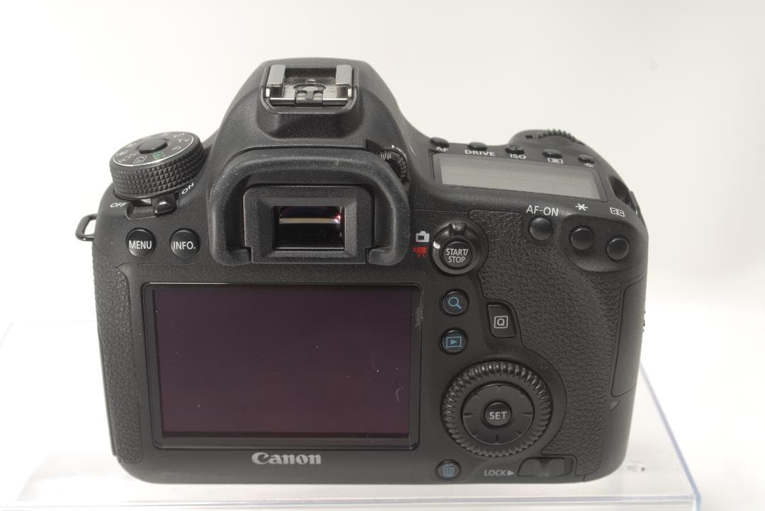 ☘️美品✨ショット数5944回✨Wi-Fi搭載☘️Canon EOS 6D