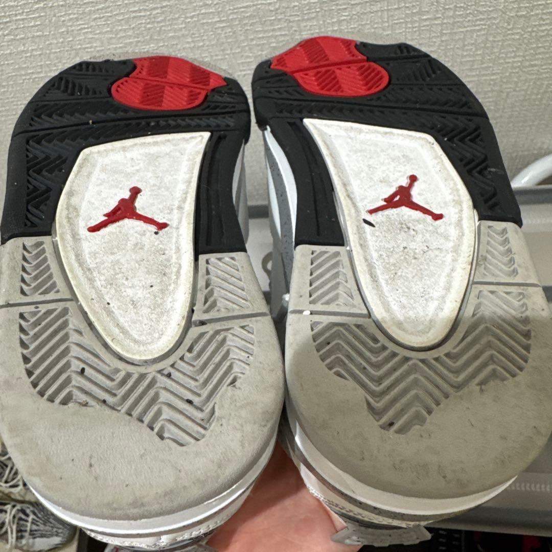 Air Jordan4 gs White/Cement（2025）