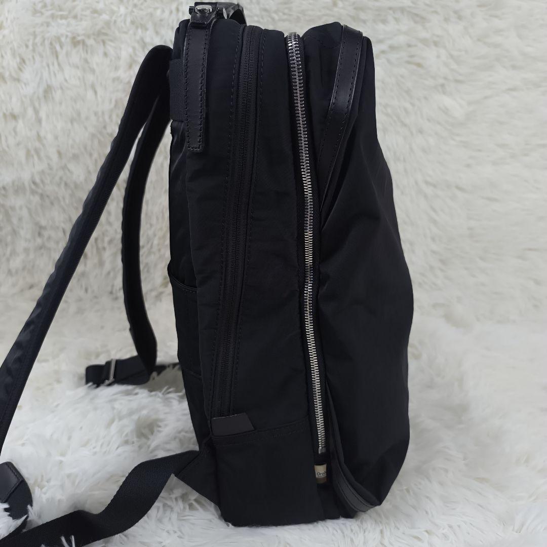 極美品✨ オロビアンコ センプレライト バックパック ナイロン 2層 B4可 黒