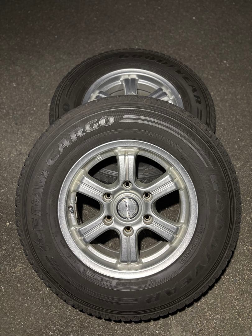 引取限定15インチ ホイールとスタッドレスタイヤ4本セット