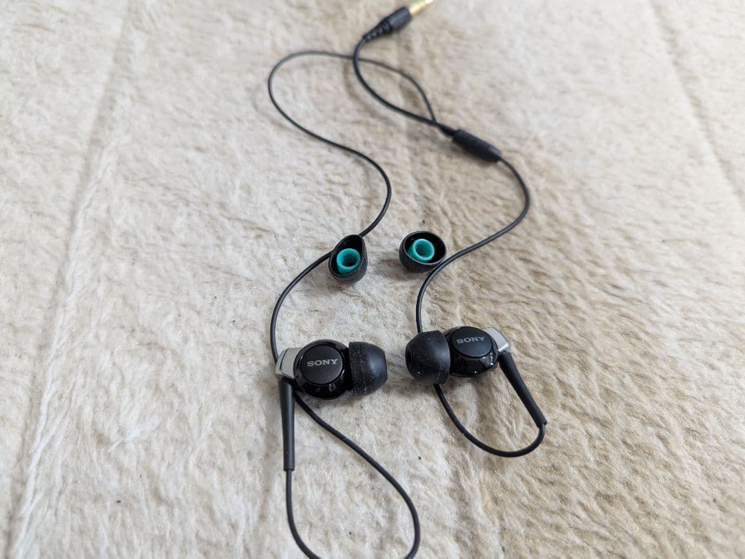 セール）SONY HMZ-T2 3D Viewerヘッドマウントディスプレイ