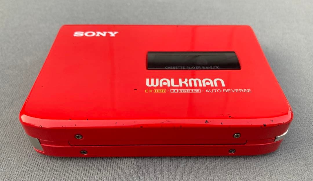 SONY/ソニー　カセットウォークマン　WM-EX70　レッド