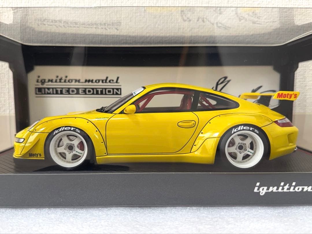 【限定50】1/18 RWB 997 Yellow With Mr. Nakai