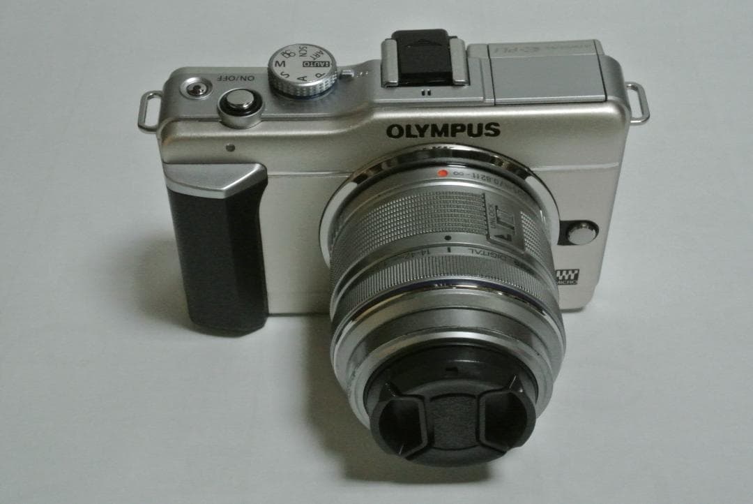 【ジャンク・訳あり】OLYMPUS PEN E-PL1 第3世代レンズセット