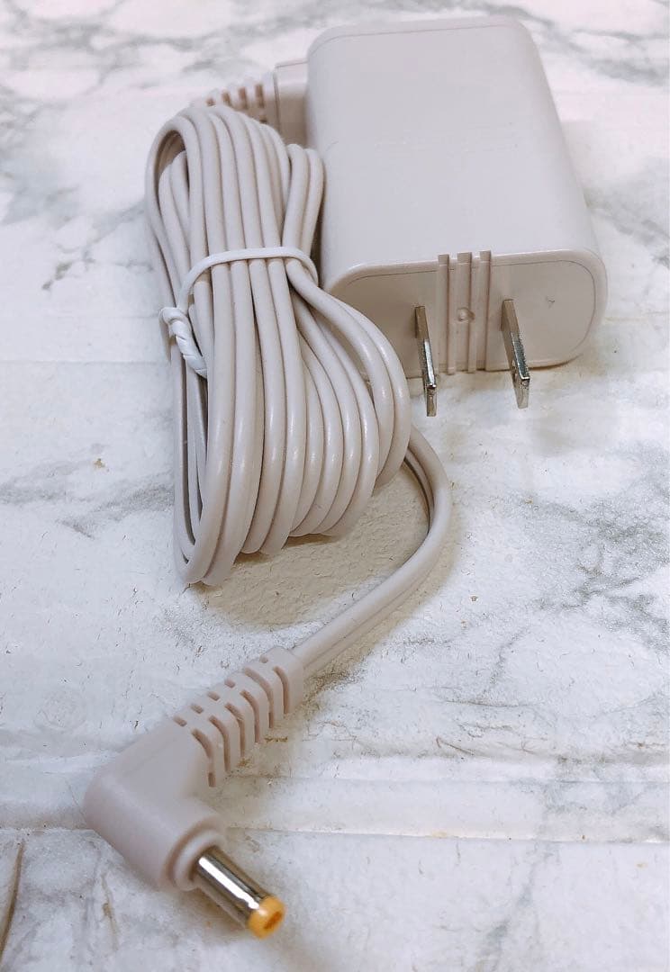 未使用品　パナソニック　目もとエステ　ゴールド調 EH-CSW68-N