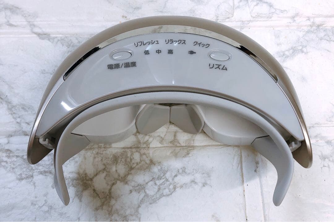 未使用品　パナソニック　目もとエステ　ゴールド調 EH-CSW68-N