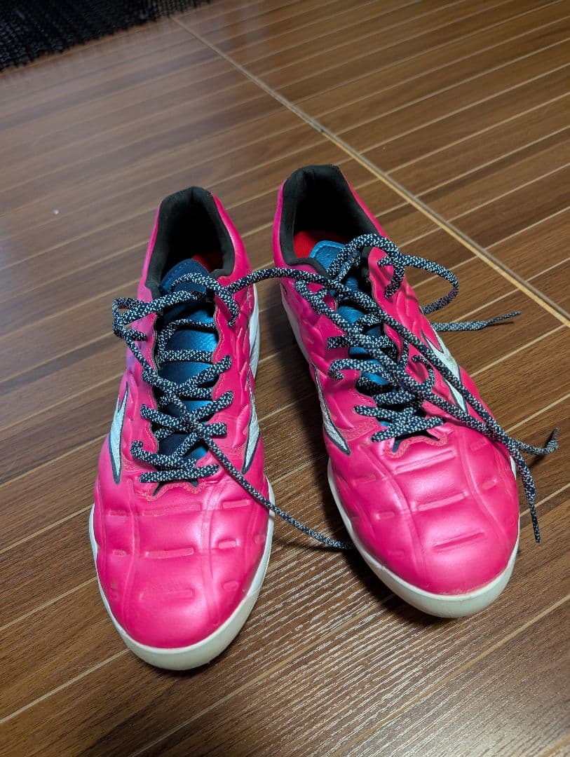 ミズノ クッションレボプロ28.5cmピンク