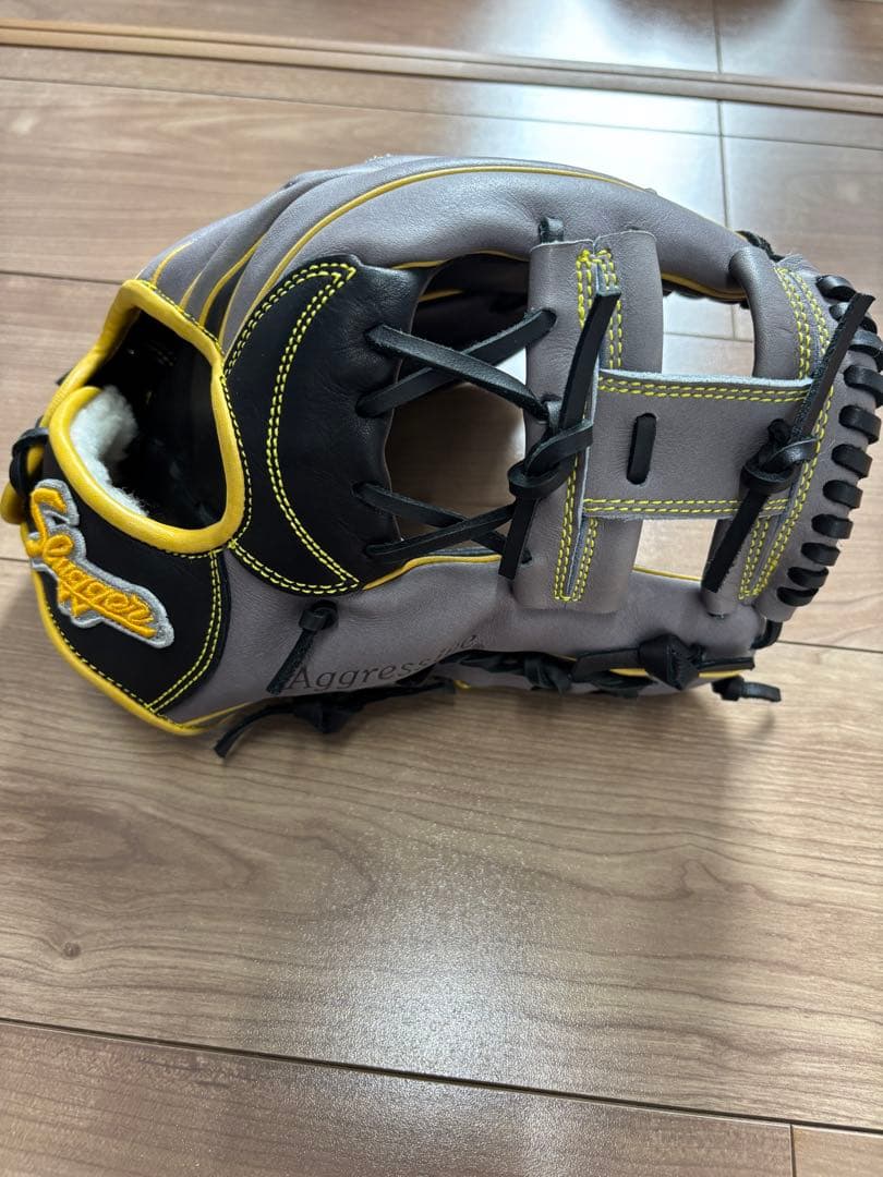 誰*ん様 久保田スラッガー 軟式 内野用 DS1