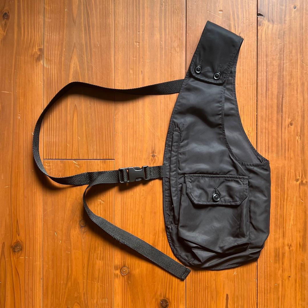 トップス Shoulder Vest - Flight Satin