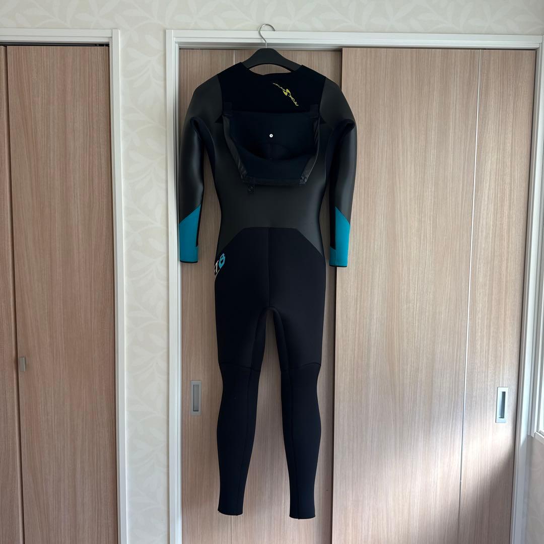 カ*ニ様 BEWET セミドライフルスーツ