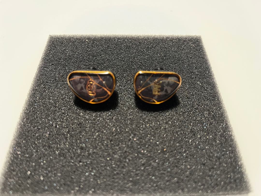 【超美品！ほぼ未使用】有線ピヤホン5 Hi-Unit003-pnk イヤホン