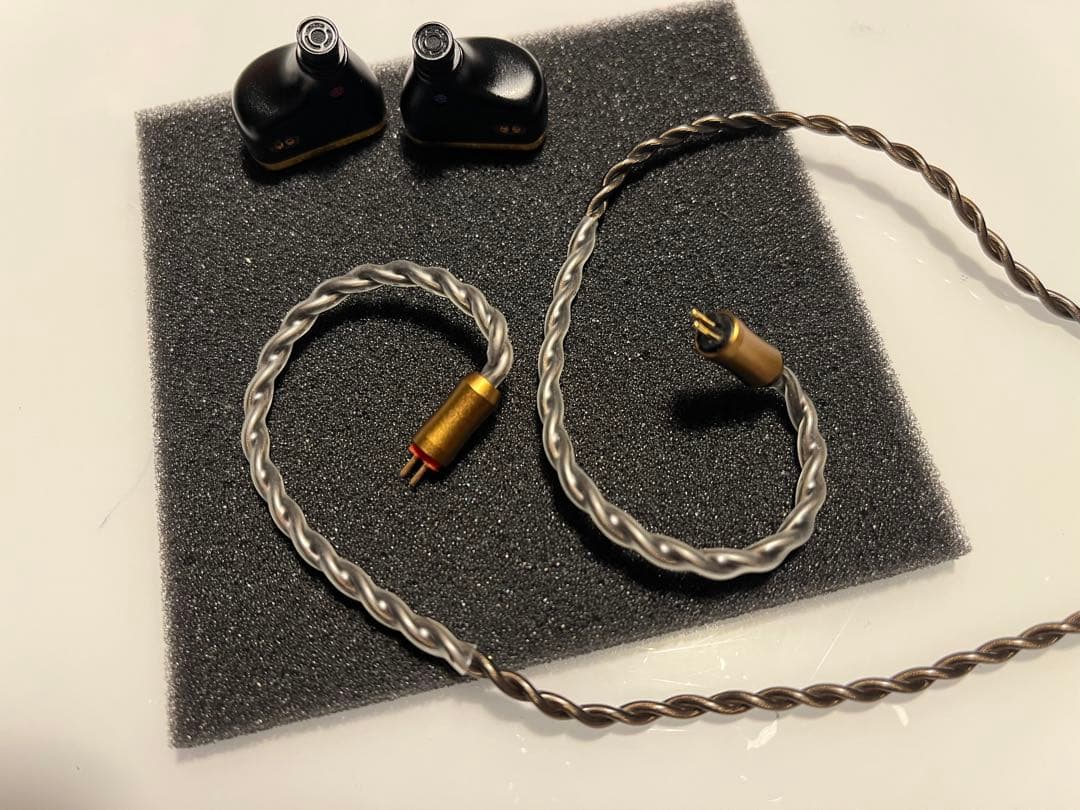 【超美品！ほぼ未使用】有線ピヤホン5 Hi-Unit003-pnk イヤホン