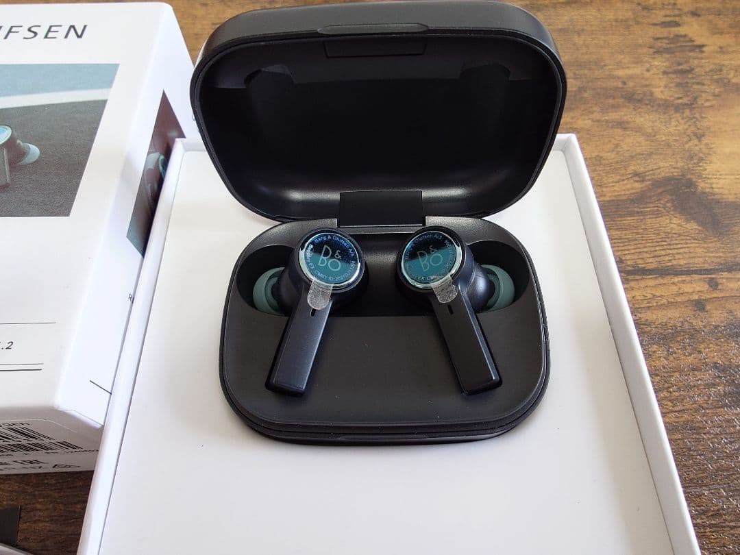 Bang & Olufsen BEOPLAY EX ワイヤレスイヤホン