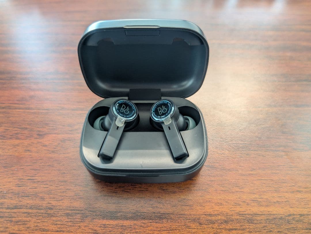 Bang & Olufsen BEOPLAY EX ワイヤレスイヤホン